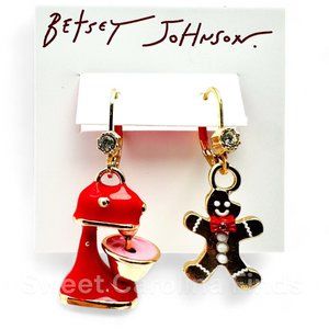 Betsey Johnson‎ Mixer Gingerbread Man Cookie Earrings Teacher Baker Gift NEW